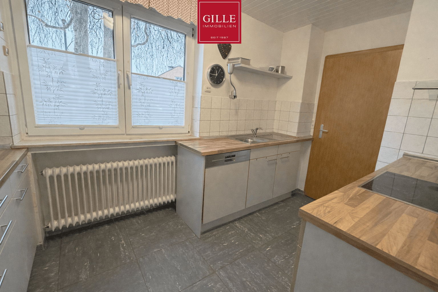 Ansicht 11 von: Neuss-Dreikönigenviertel: Attraktives und gepflegtes  1-Familien-Eckhaus mit Garten und Garage